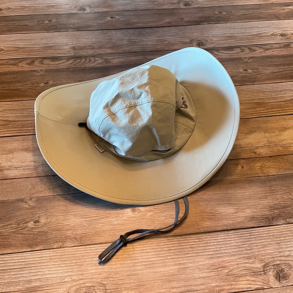 Outdoor Research | Wide Brim Sun Hat in Khaki